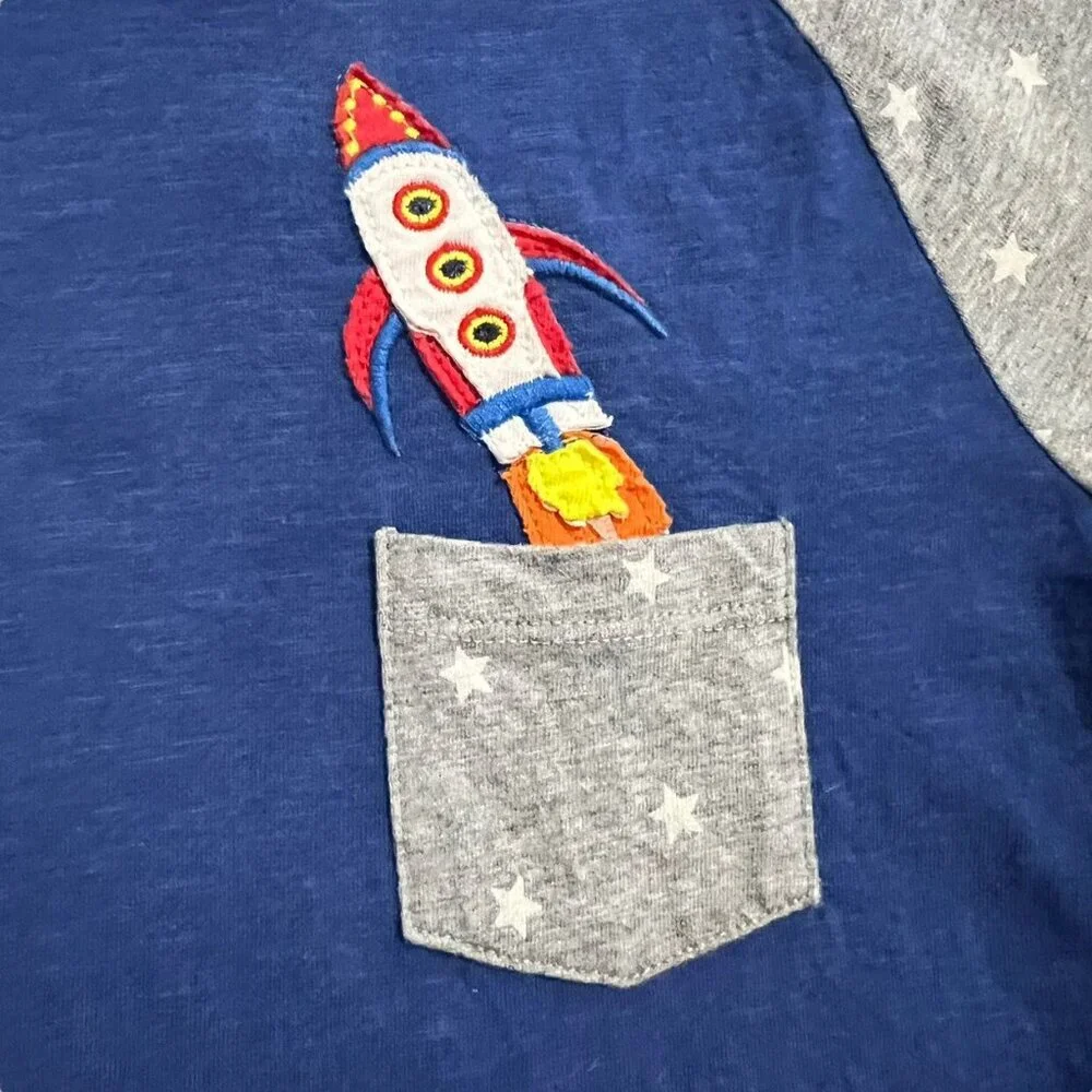 Baby Boden 2-3Y Rocketship Star Raglan Pocket Tee